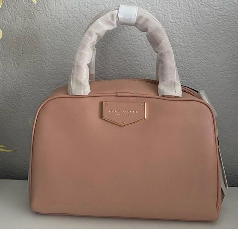 Marc jacobs voyager mini sachel